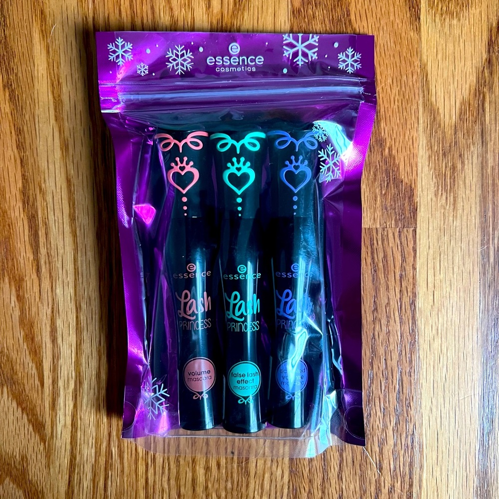 ❤️ NWT Lash Essence Princess Mascara